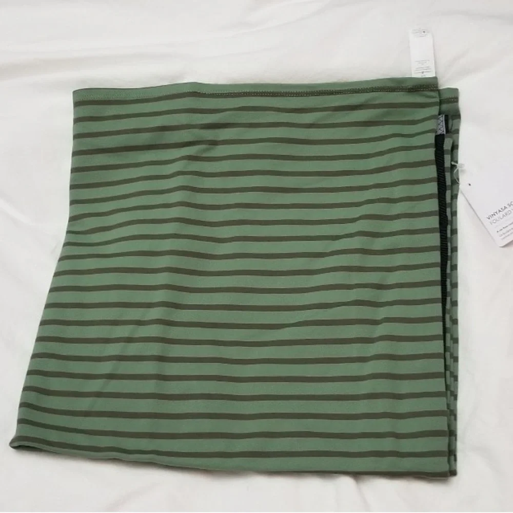 Lululemon Vinyasa Scarf NWOT DEEN Deenie Stripe Desert Olive Fatigue Green Rulu